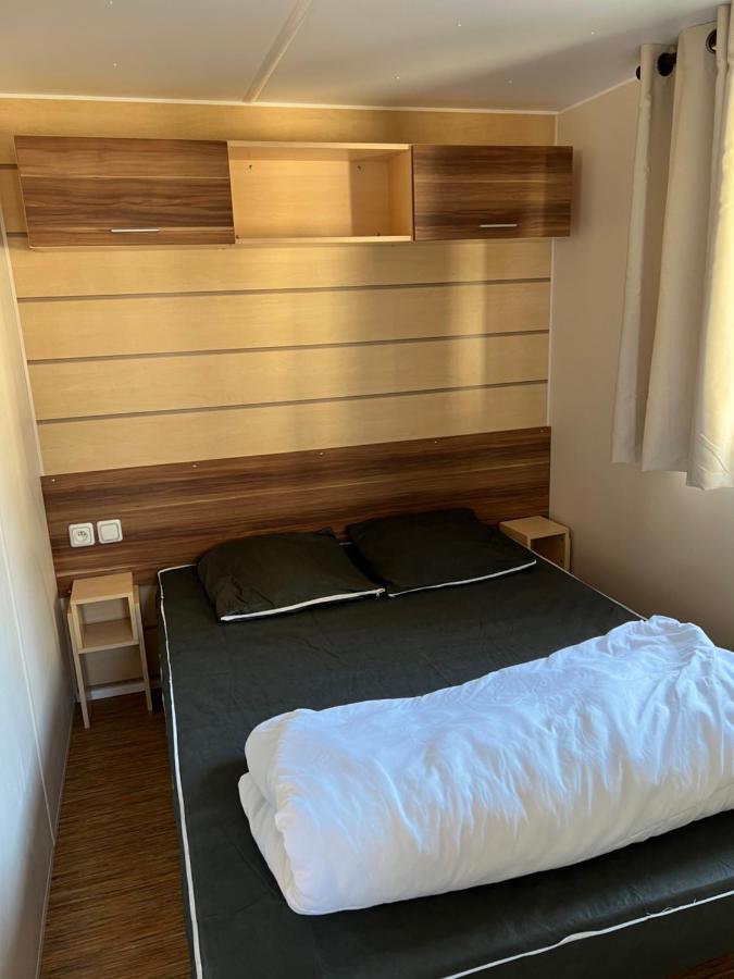 Mobilhome 4 Ca61 Vias Exteriör bild